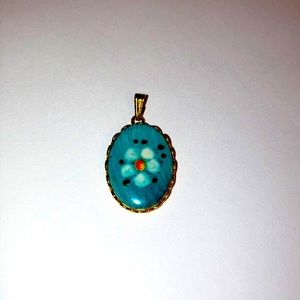 Gorgeous Blue Flower Pendant